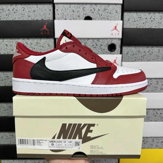 Jordan Logo Low-Top Sneakers ボルドー ジョーダン ロゴ ロー トップ スニーカー ボルドー