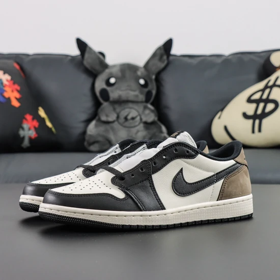Nike Air Jordan 1 Retro Low OG Mocha CZ0790-102 ナイキ エアジョーダン1 レトロ ロー OG モカ