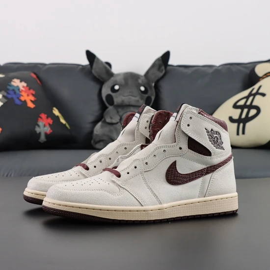 A Ma Maniere × Nike Air Jordan 1 Retro High OG Sail and Burgundy DO7097-100 アママニエール × ナイキ エアジョーダン1 レトロ ハイ OG セイルアンドバーガンディ