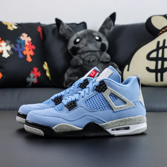 Nike Air Jordan 4 University Blue CT8527-400 ナイキ エアジョーダン4 ユニバーシティブルー