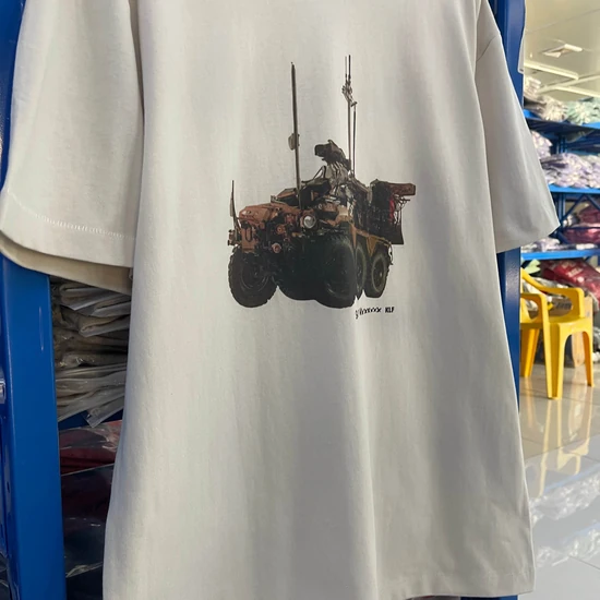 Saint Michael Graphic T-Shirt オフホワイト セイント マイケル グラフィック Tシャツ オフホワイト