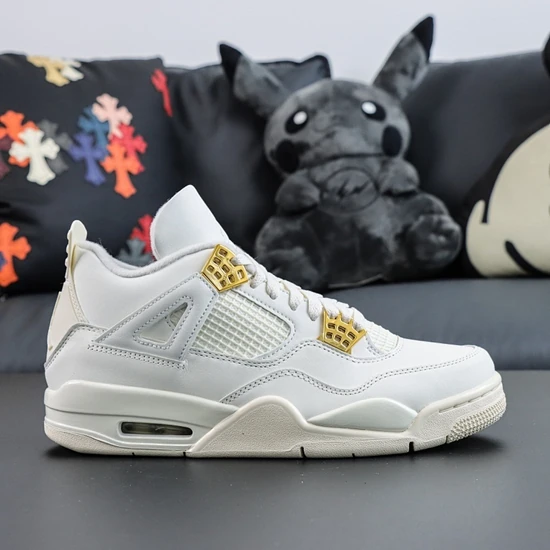 Nike Women's Air Jordan 4 Retro White & Gold AQ9129-170 ナイキ ウィメンズ エアジョーダン4 レトロ ホワイト アンド ゴールド