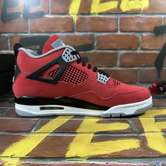 Nike Air Jordan 4 Retro Toro Bravo 2026 FQ8138-600 ナイキ エアジョーダン4 レトロ トロブラボー 2026