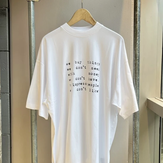 Vetements Logo Oversized Crew Neck T-Shirt ヴェトモン ロゴ オーバーサイズド クルーネック Tシャツ