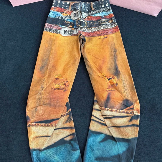 Acne Studios Distressed Jeans アクネ ストゥディオズ ディストレスド ジーンズ