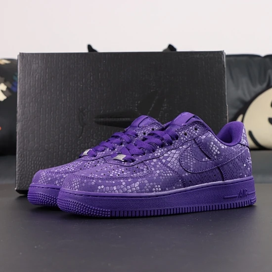 Kobe Bryant × Nike Air Force 1 Low Court Purple IB0018-500 コービー・ブライアント × ナイキ エアフォース1 ロー コートパープル