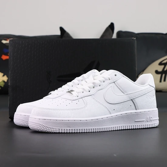 Kobe Bryant × Nike Air Force 1 Low White IB0018-100 コービー・ブライアント × ナイキ エアフォース1 ロー ホワイト