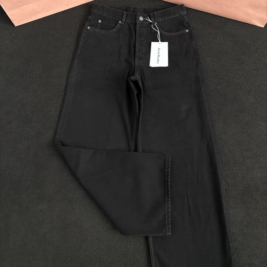 Acne Studios Jeans アクネ ストゥディオズ ジーンズ