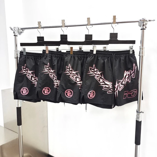 Hellstar Star Graphic Shorts ヘルスター スター グラフィック ショーツ