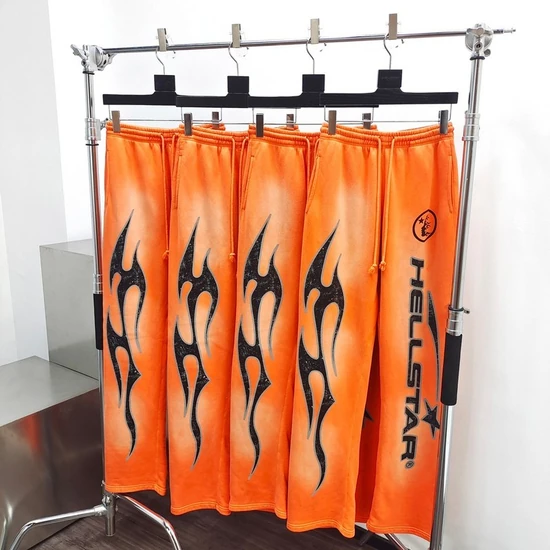 Hellstar Flame Graphic Logo Sweatpants ヘルスター フレーム グラフィック ロゴ スウェットパンツ