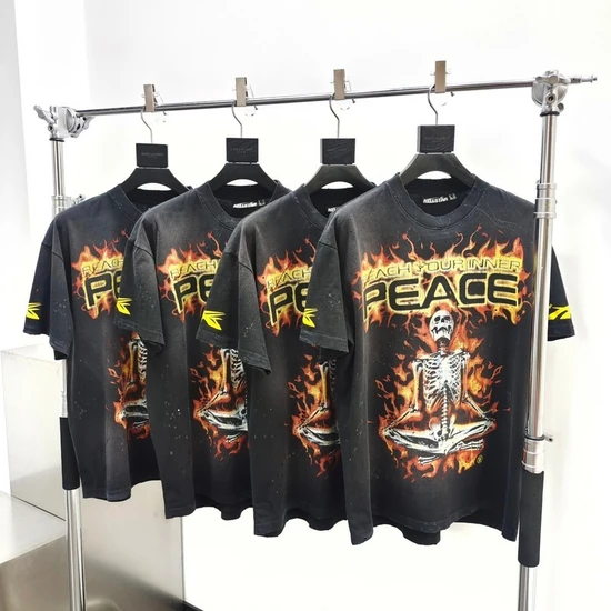 Hellstar Skull Om Graphic Flame T-Shirt ヘルスター スカル オム グラフィック フレーム Tシャツ