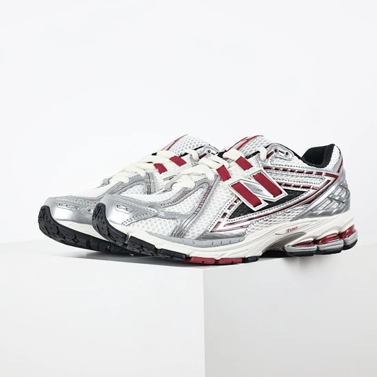 New Balance 1906R Silver/Red M1906REA ニューバランス 1906R シルバー/レッド