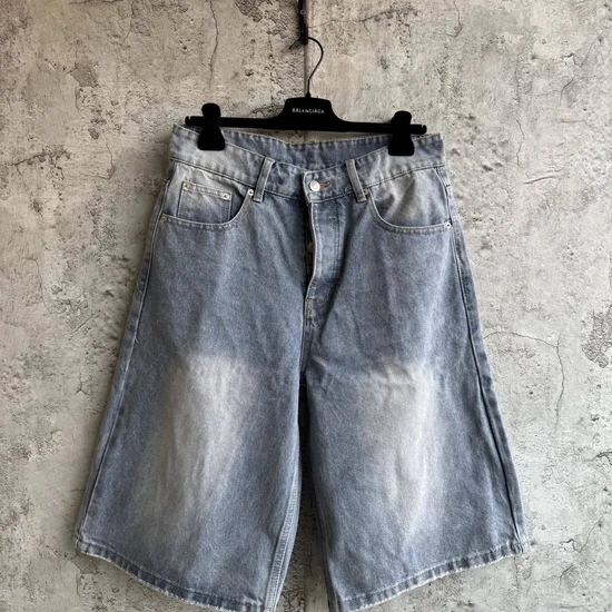 Balenciaga Distressed Ripped Denim Shorts バレンシアガ ディストレスド リップド デニム ショーツ